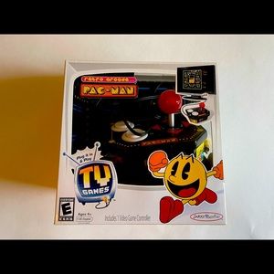 PAC-MAN Retro Arcade JAKKS Pacific 2009 Plug and Play TV Game in Box Pre-Owned